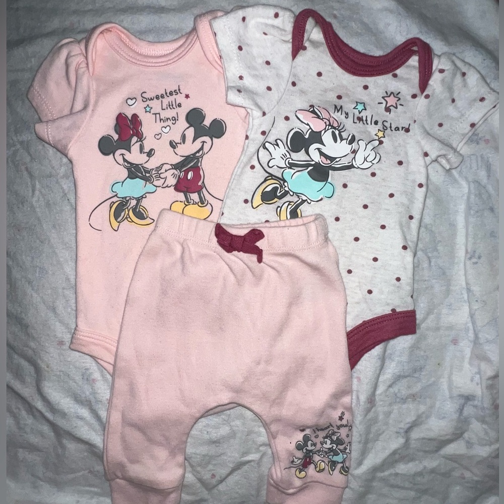 Disney baby Minnie Mouse onesie set